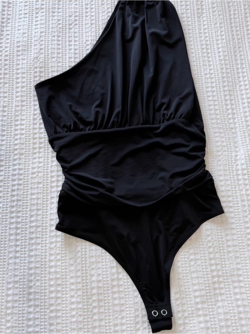 Express Black One-Shoulder Bodysuit
